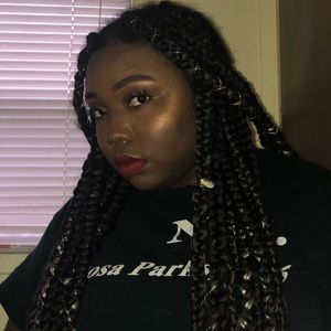 Meet your Posher, Colby